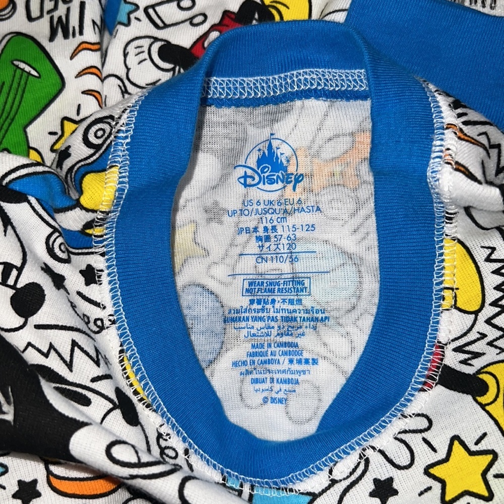 NWT 🖤 Disney boy pajama set 🐭 size - 6 years ✨ - Picture 7 of 8